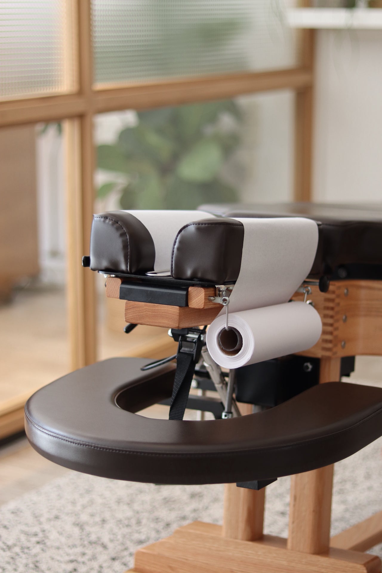 Helping chiropractors align with premium supplies